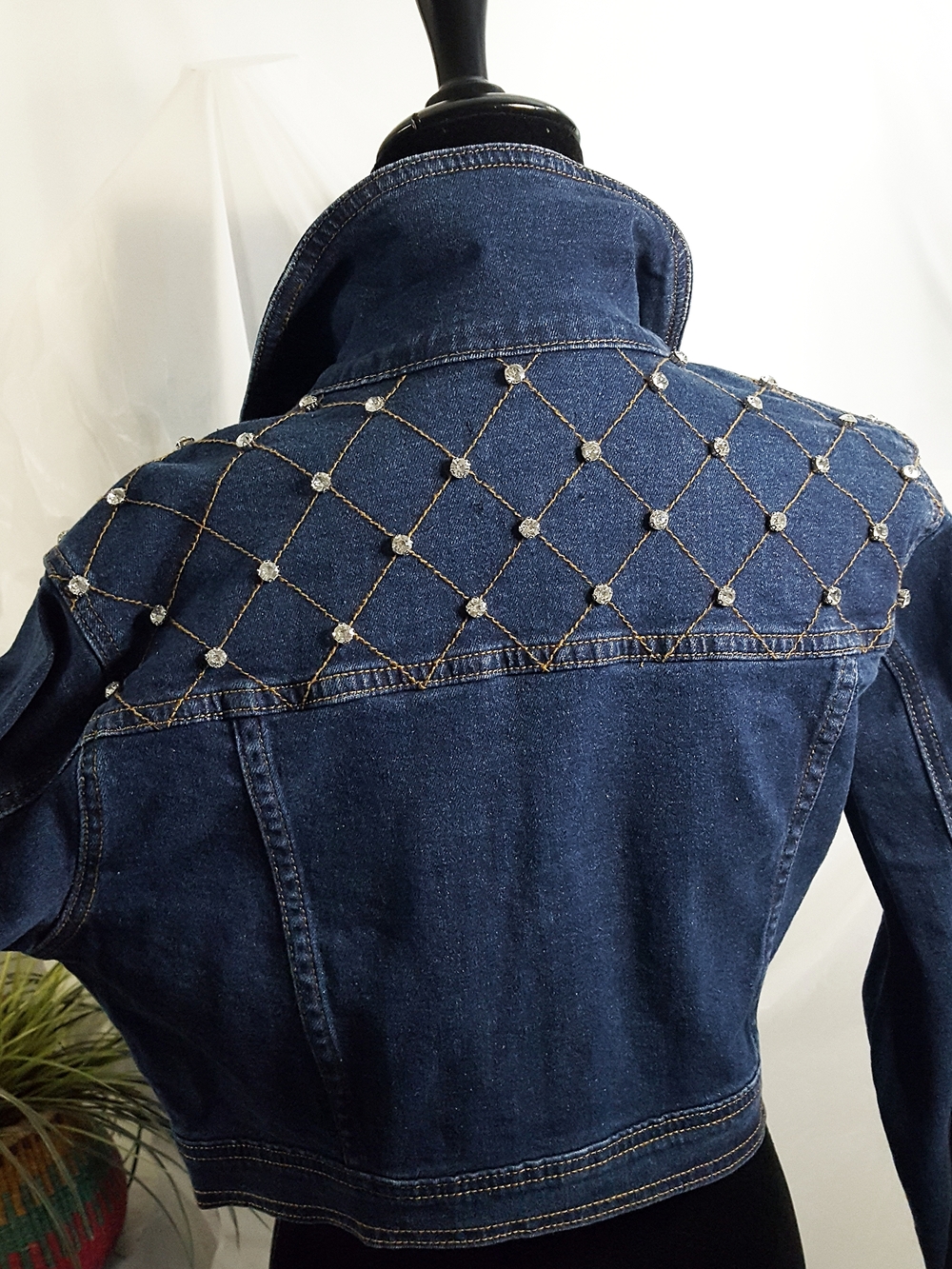 I&M Black Label🎀NWT Dark Blue Crystal Studded Yoke Cropped Denim Jacket